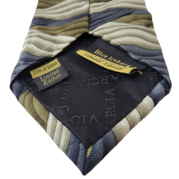 Jerry J. Garcia 100% Silk Tie Blue Iceberg Ltd. Ed. 220 of 1,000 Grateful Dead - Picture 3 of 10